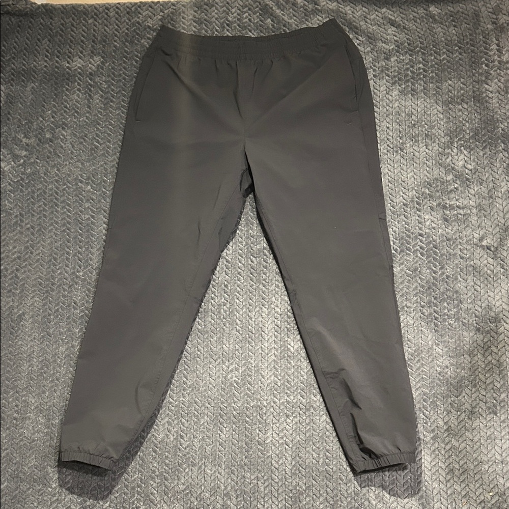 Men's VRST Training Slim Fit Jogger‎ Size L